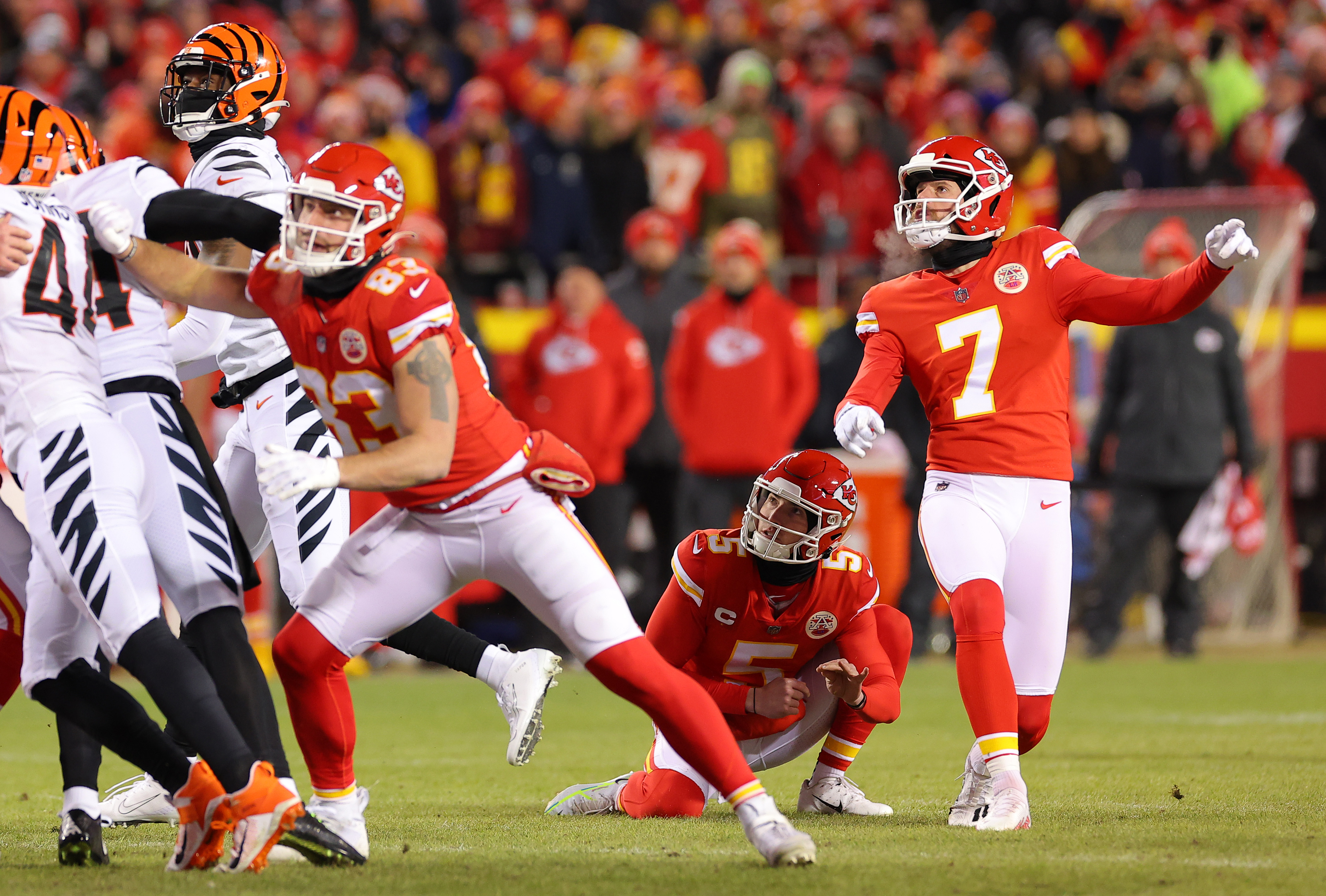 KC 4Q 23-20 H. Butker 45-yd FG