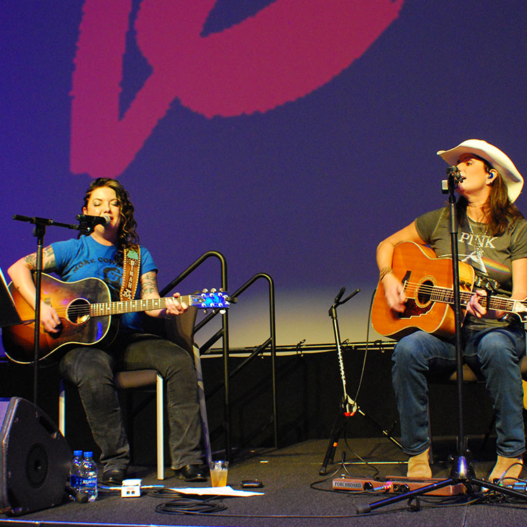 Country Gold Backstage