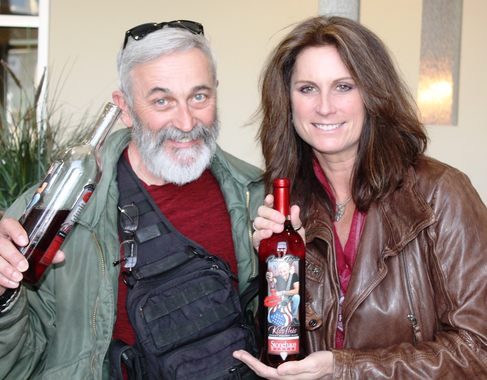 Aaron Tippin podcast episode artwork