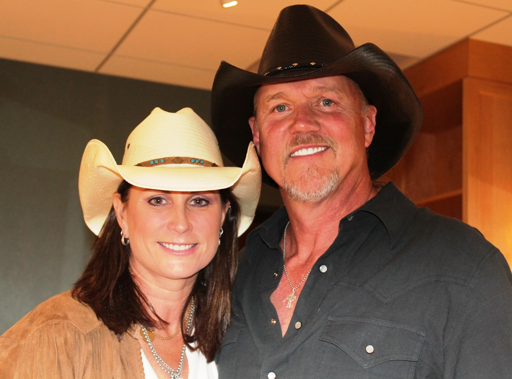 Country Gold Backstage