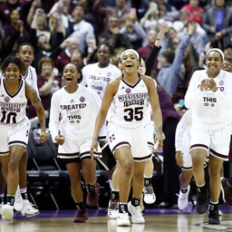 Highlight: Mississippi State's Teaira McCowan gets a putback and the foul to clinch Bulldogs 73-63 victory