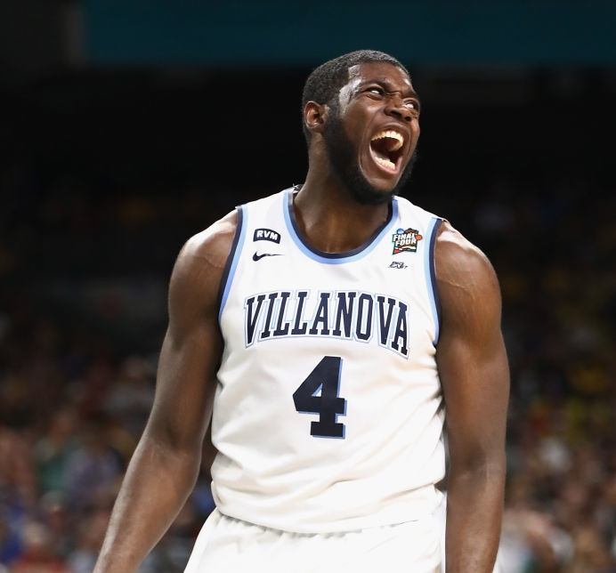 Highlight: Villanova's Eric Paschall drains three to set Final Four Record, 50-34 Villanova
