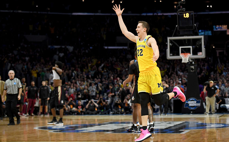Highlight: Michigan's Duncan Robinson hits free-throw, final call as Wolverines hang onto 58-54 victory over Florida State