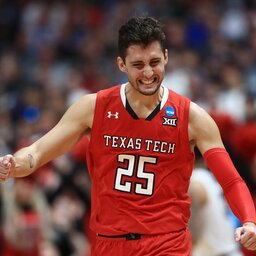 Highlight: Final call as Texas Tech advances to the Final Four for 1st time