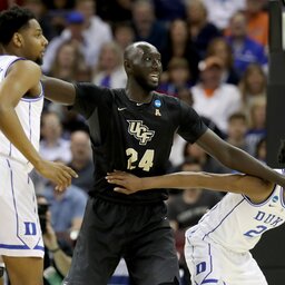 Highlight: UCF's Tacko Fall dunks, PUT SOME HOT SAUCE ON THAT