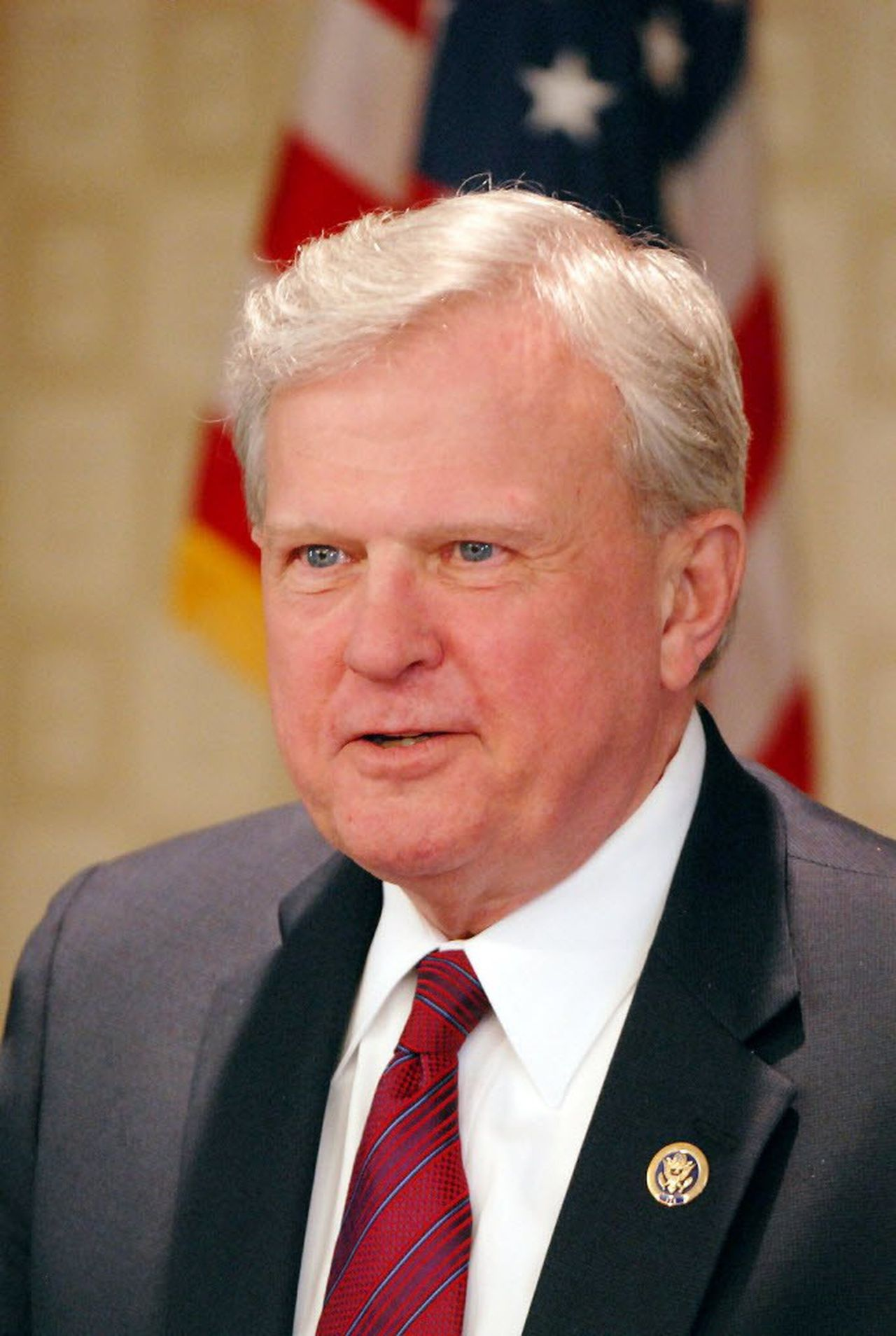 Guest host Jeff Poor and fmr. Congressman Parker Griffith discuss the national economy and the Alabama Senate race - 11-24-21