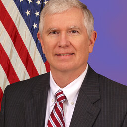 Dale is joined by Mo Brooks to refute the claims by Brad Presnall that he voted to increase taxes - 6-6-22