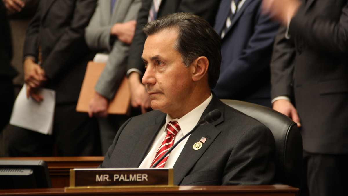 Dale and Congressman Gary Palmer discuss his experience being shut down for trying to show an image of an unborn baby - 7-20-22