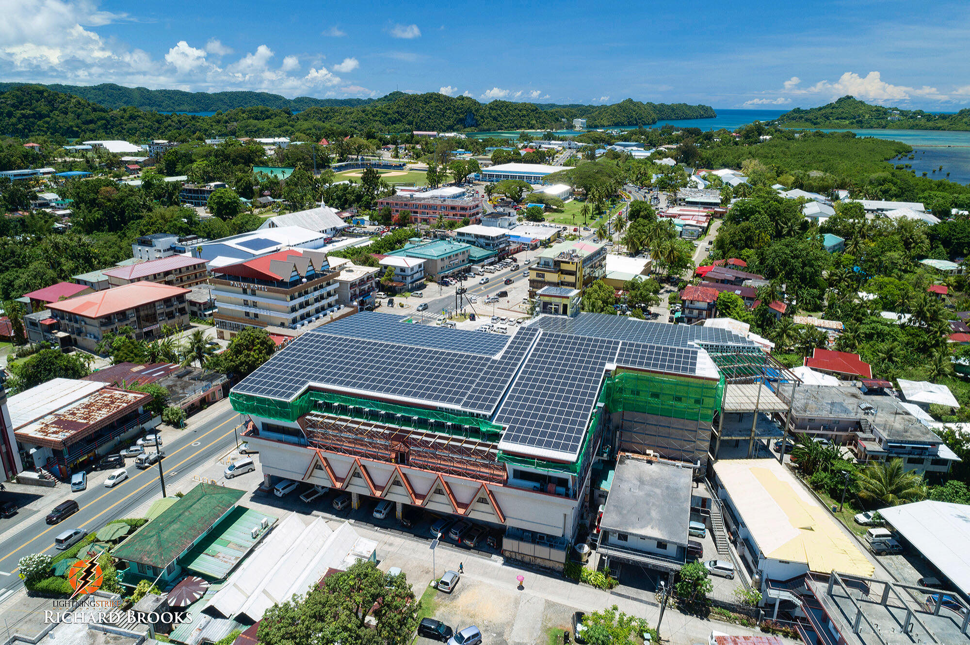 Fraud Factories and Pig Butchery: Chinese Triads go Pacific