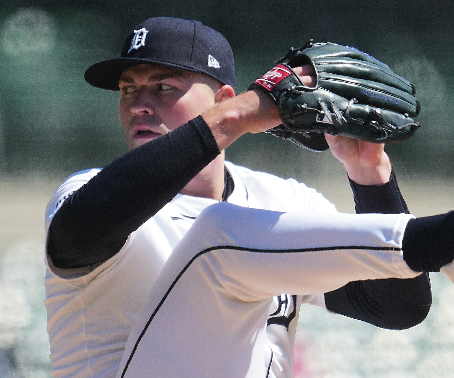 Injury bug can't keep Detroit down in early going
