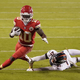 Chiefs Wire Podcast: Ready for an AFC West battle with the Broncos | 12-2-21