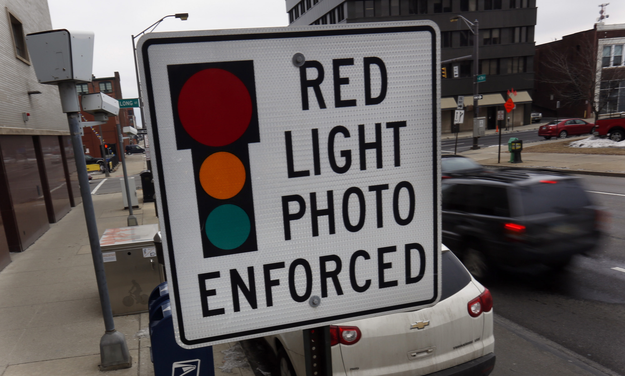 Columbus won’t re-install red-light cameras – No. 149 episode artwork