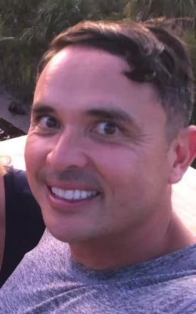 Minde Reinhart's call to 911 regarding Paul Reinhart, their sons