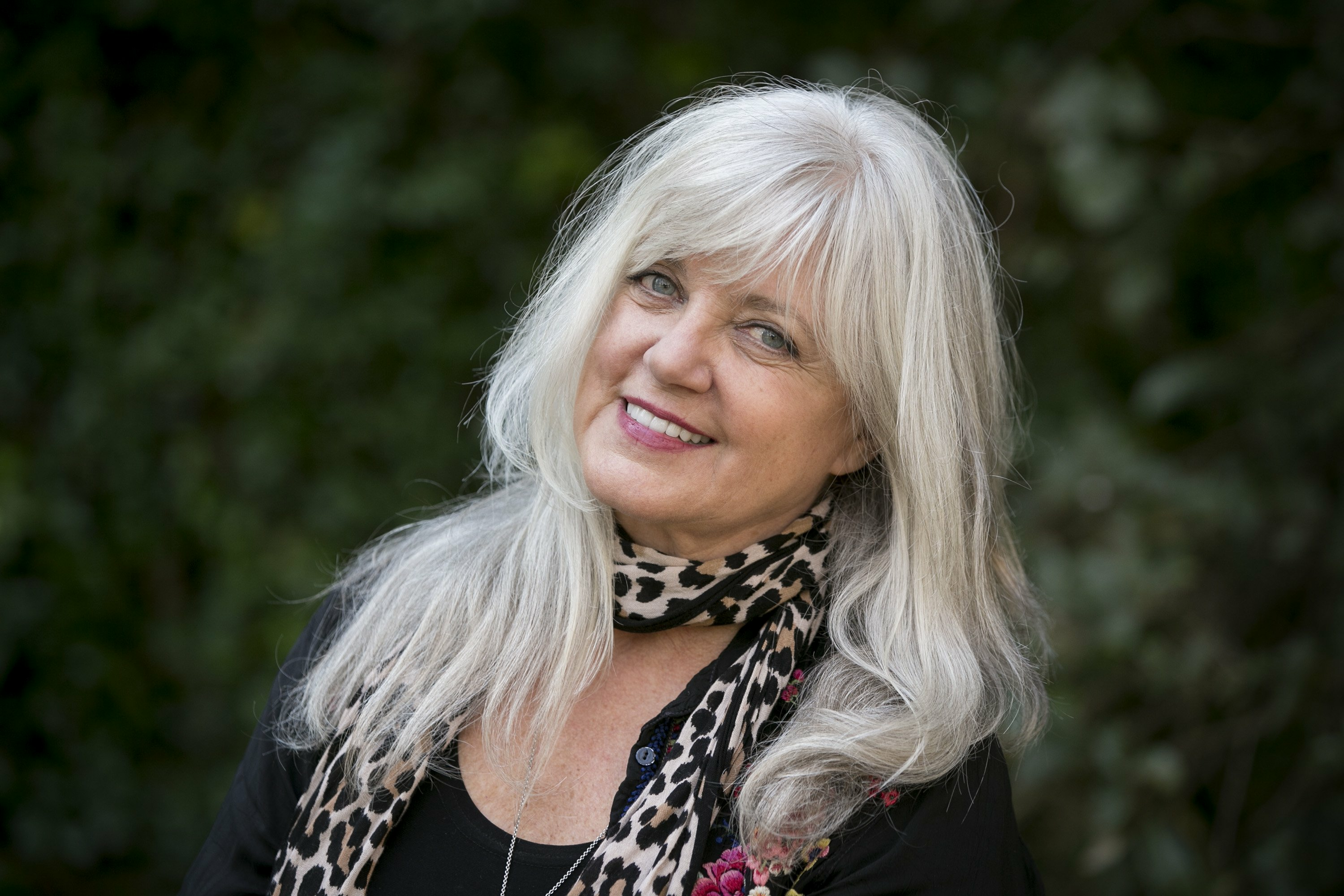 Kimmie Rhodes discusses her book 'Radio Dreams'