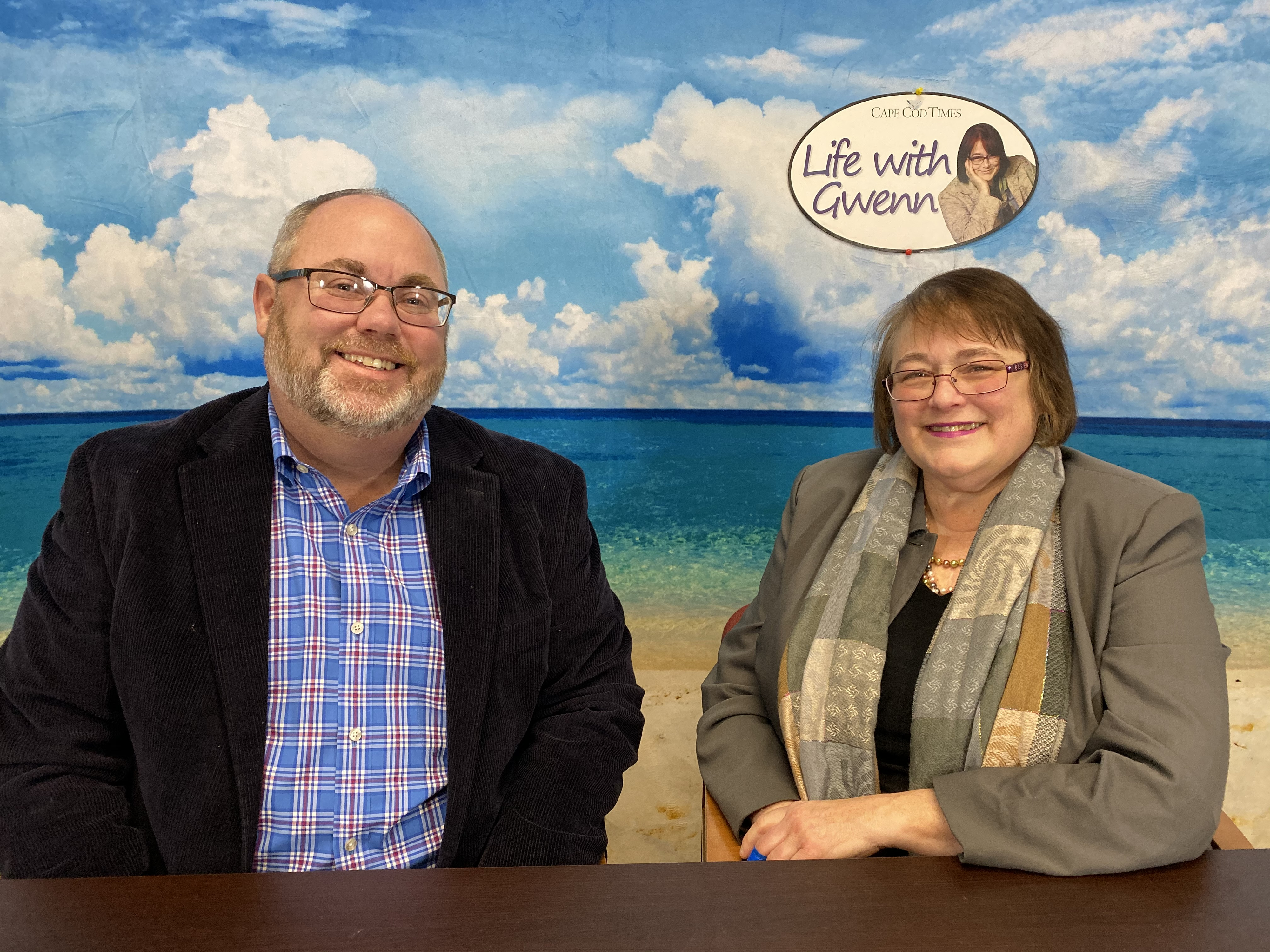 'Life with Gwenn' welcomes outgoing Times editor Paul Pronovost episode artwork