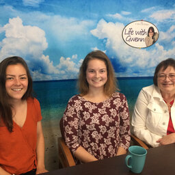 CCT interns talk about their Cape experience on 'Life with Gwenn'