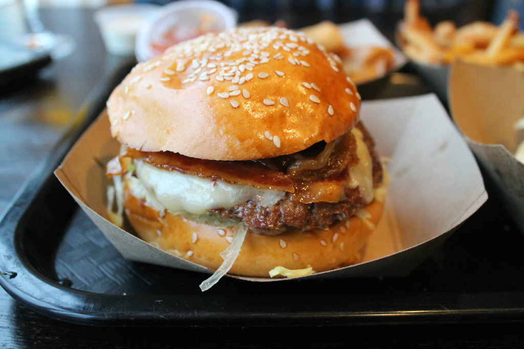 Best cheeseburger on Cape Cod? episode artwork