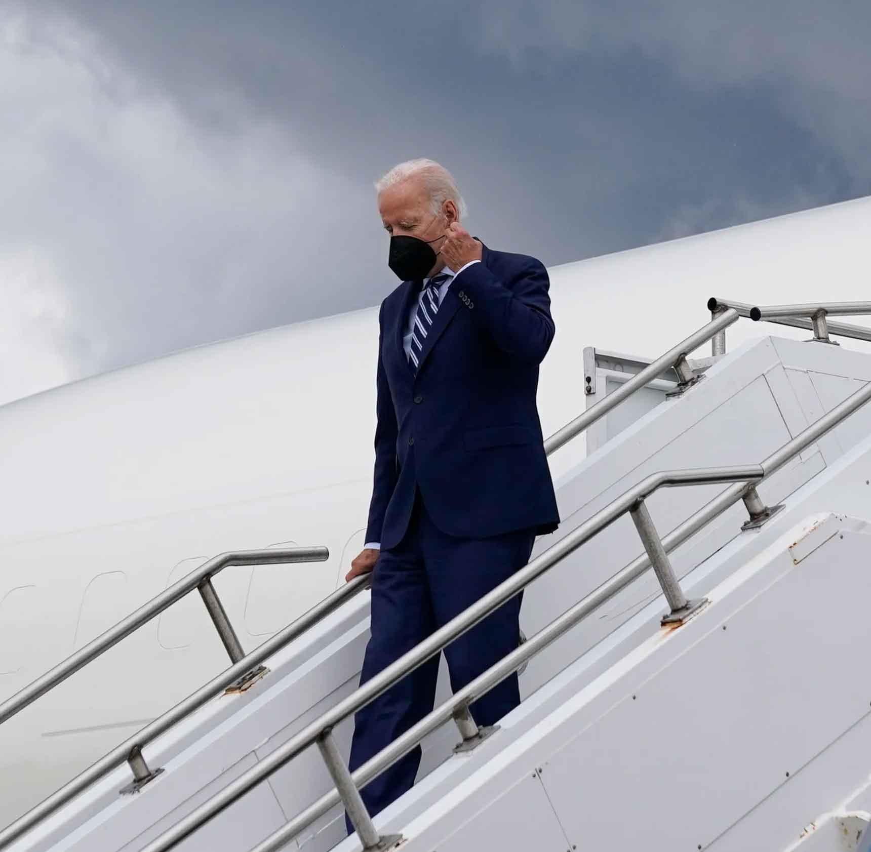 U.S. President Joe Biden slips up with Shapiro/Fetterman mixup at Wilkes-Barre rally