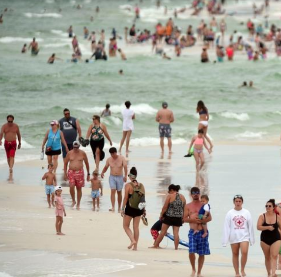 LISTEN: Walton, Okaloosa, Bay County beaches set to remain open for Fourth of July weekend