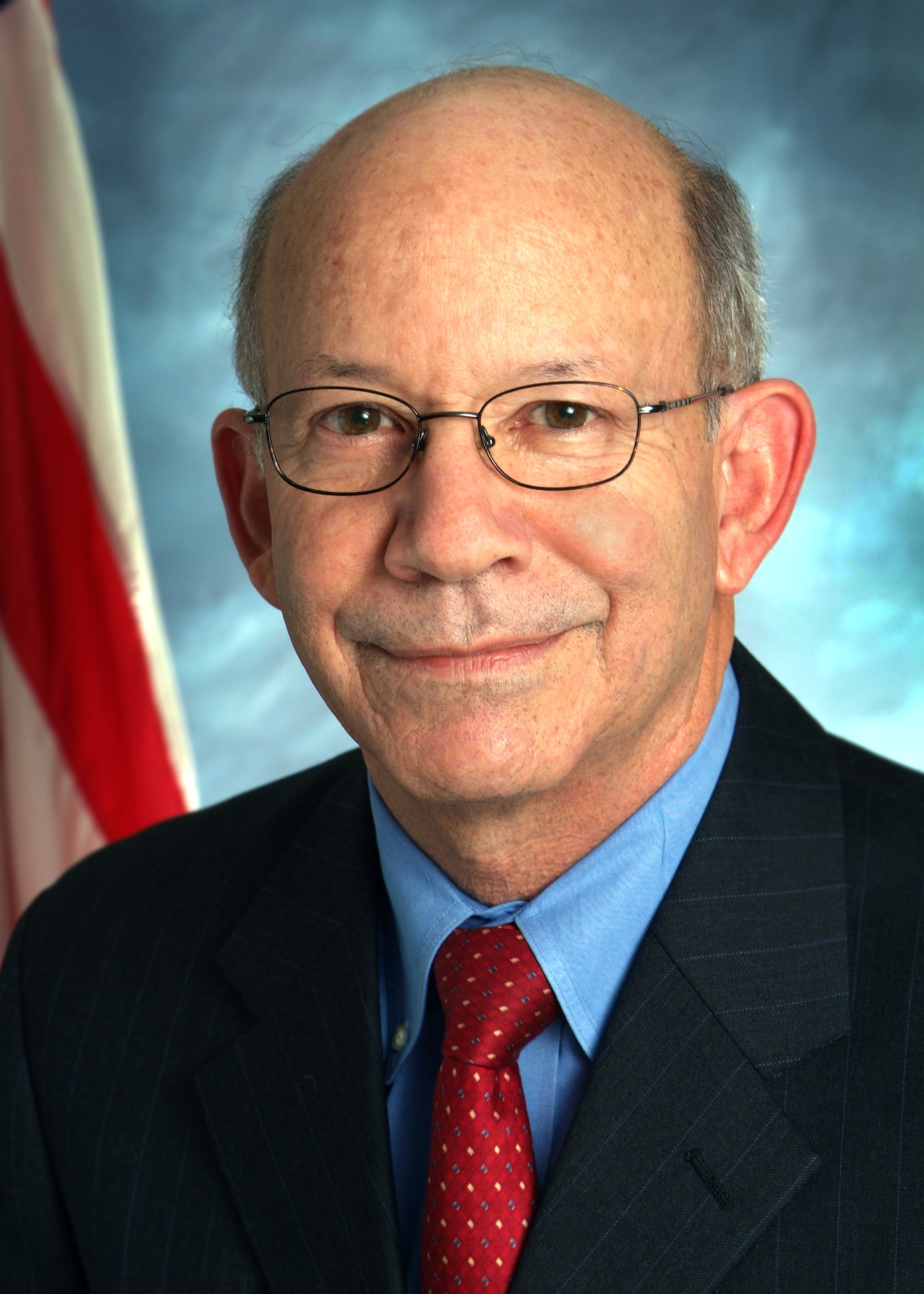 Listen: DeFazio weighs in on Trump's pardons for the Hammonds episode artwork