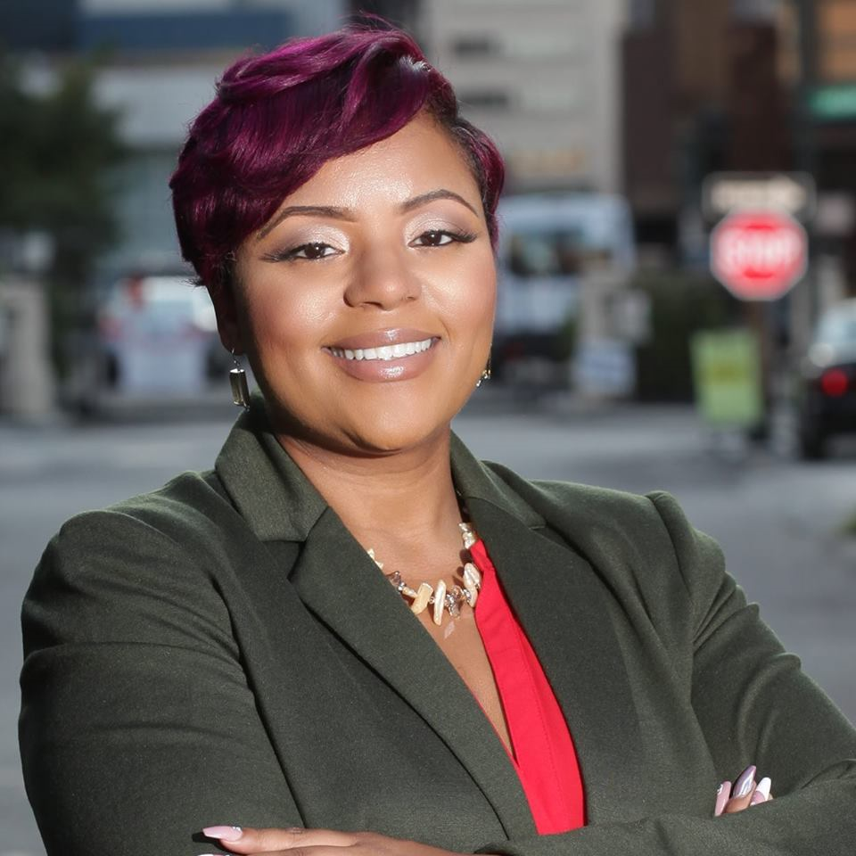 Female private  investigator talks cheaters, guns and police shootings