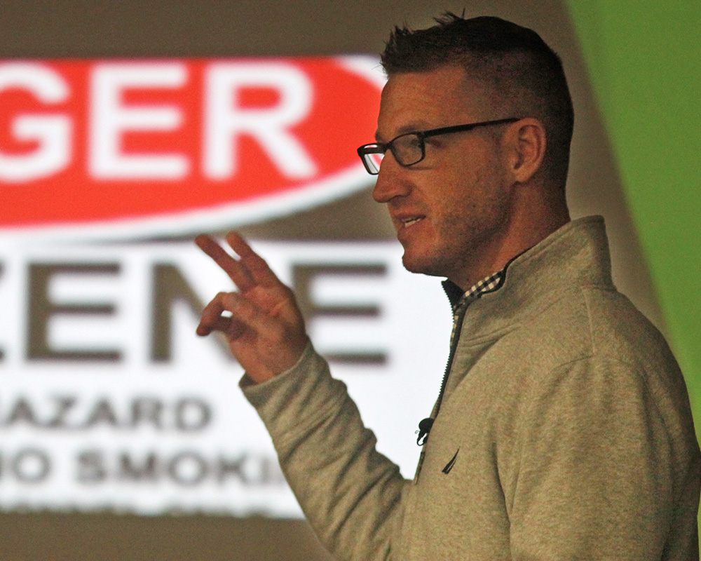 Mark Rine gives speech to firefighters