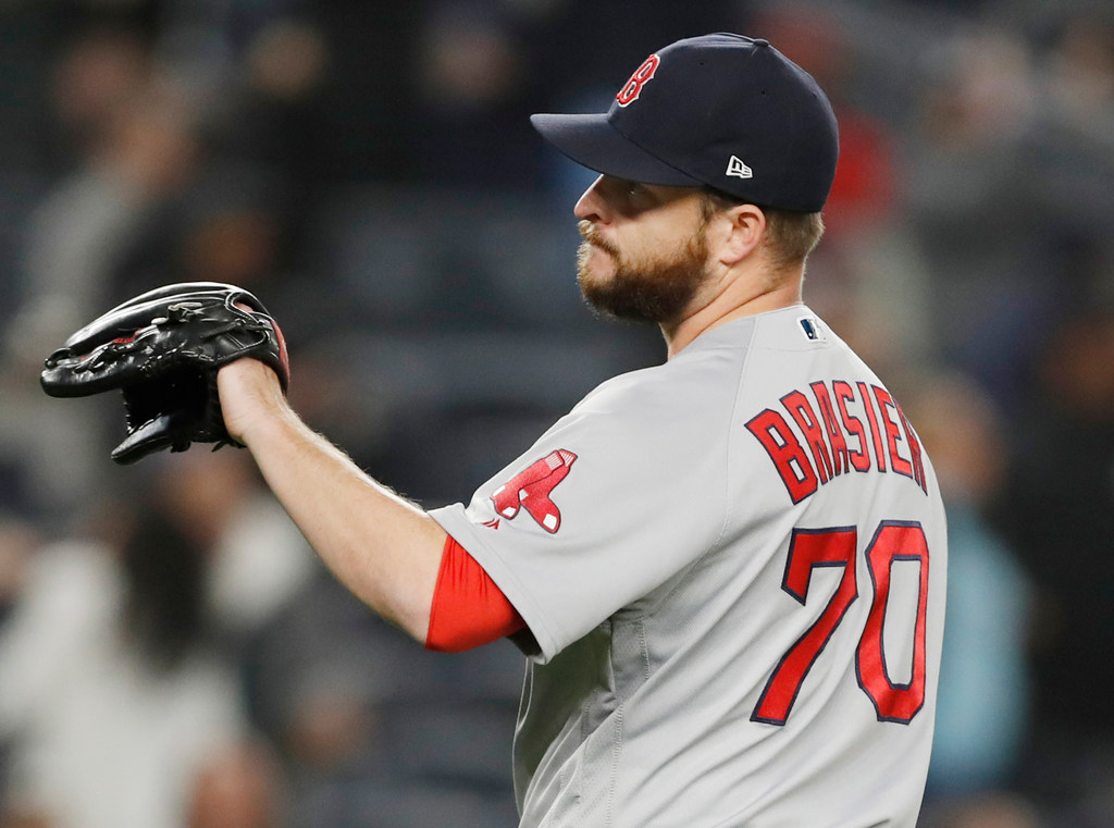 Sox still scuffling, and Pedroia hurt again episode artwork