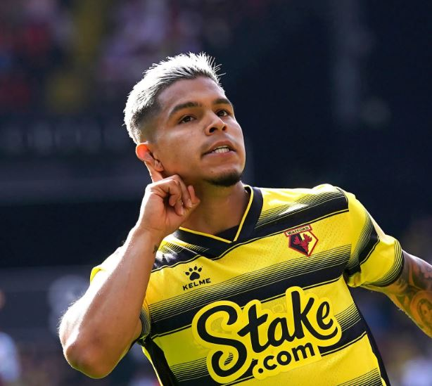 Bienvenidos, Cucho Hernandez