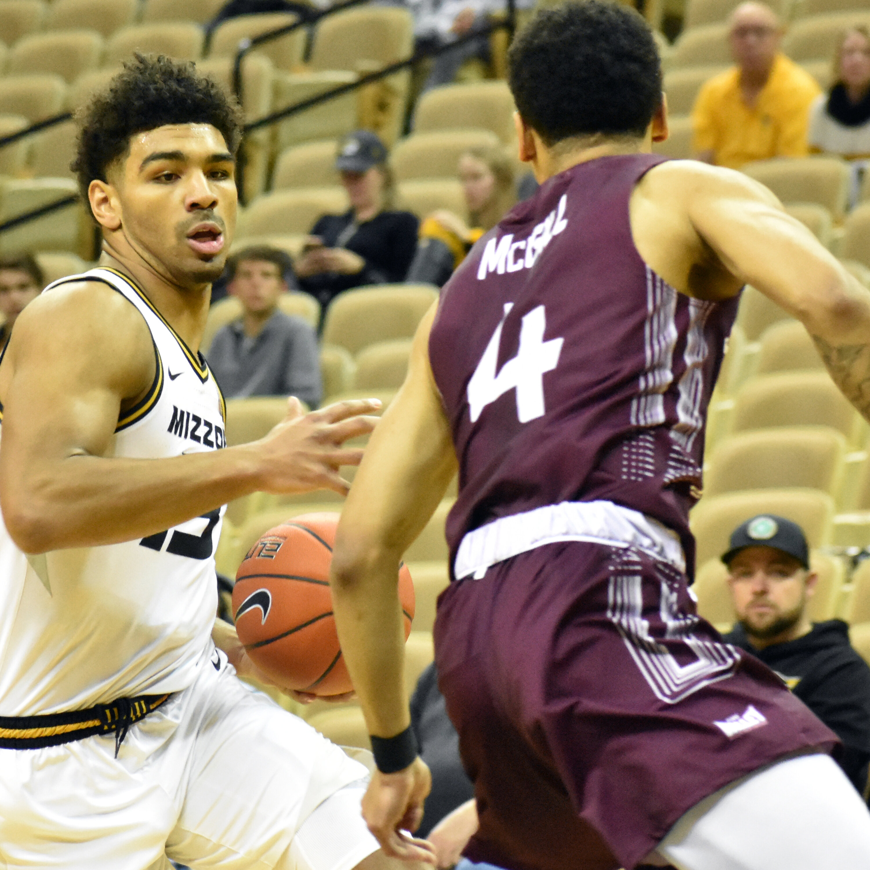 Braggin' Rights preview & MU football signs 10 players