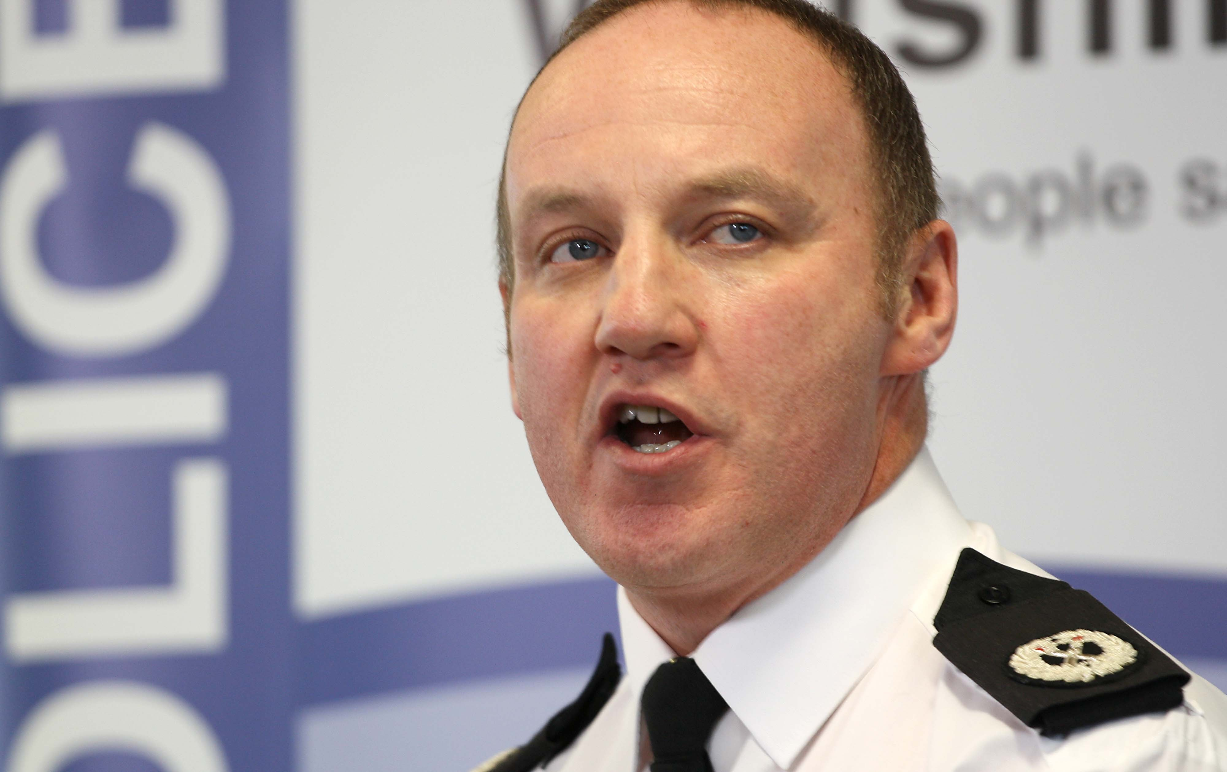 DCC Mills praises the public