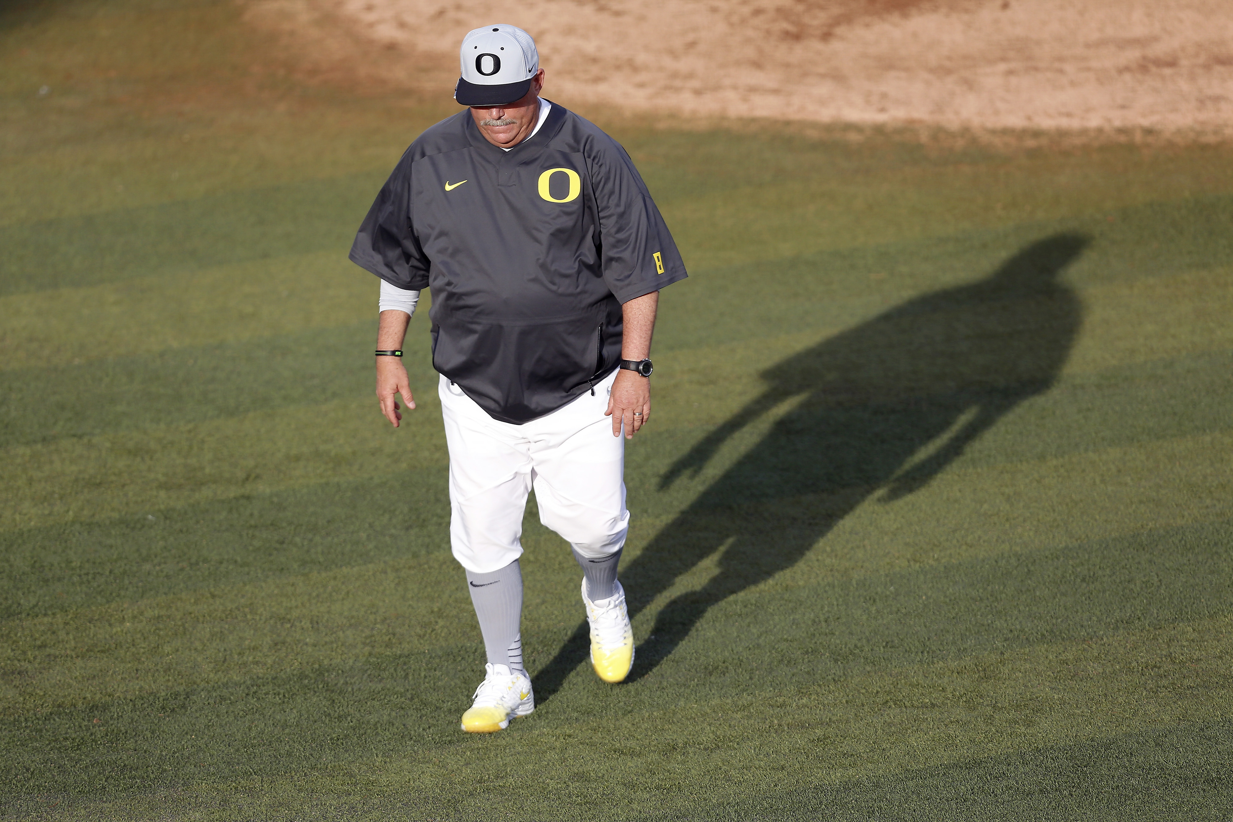 Aaron Fitt of D1baseball.com goes deep on Ducks and Beavers