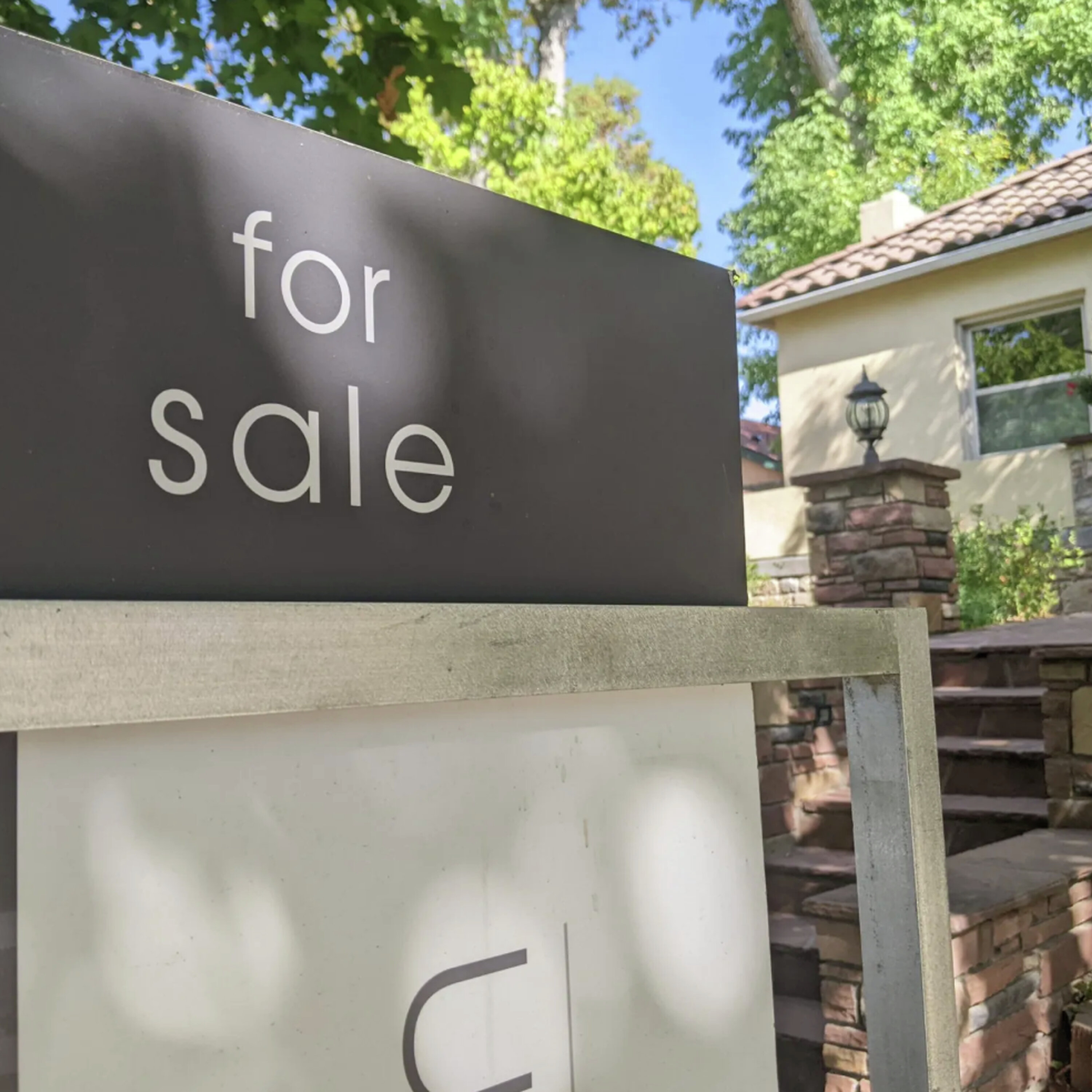 Colorado real estate market remains flat