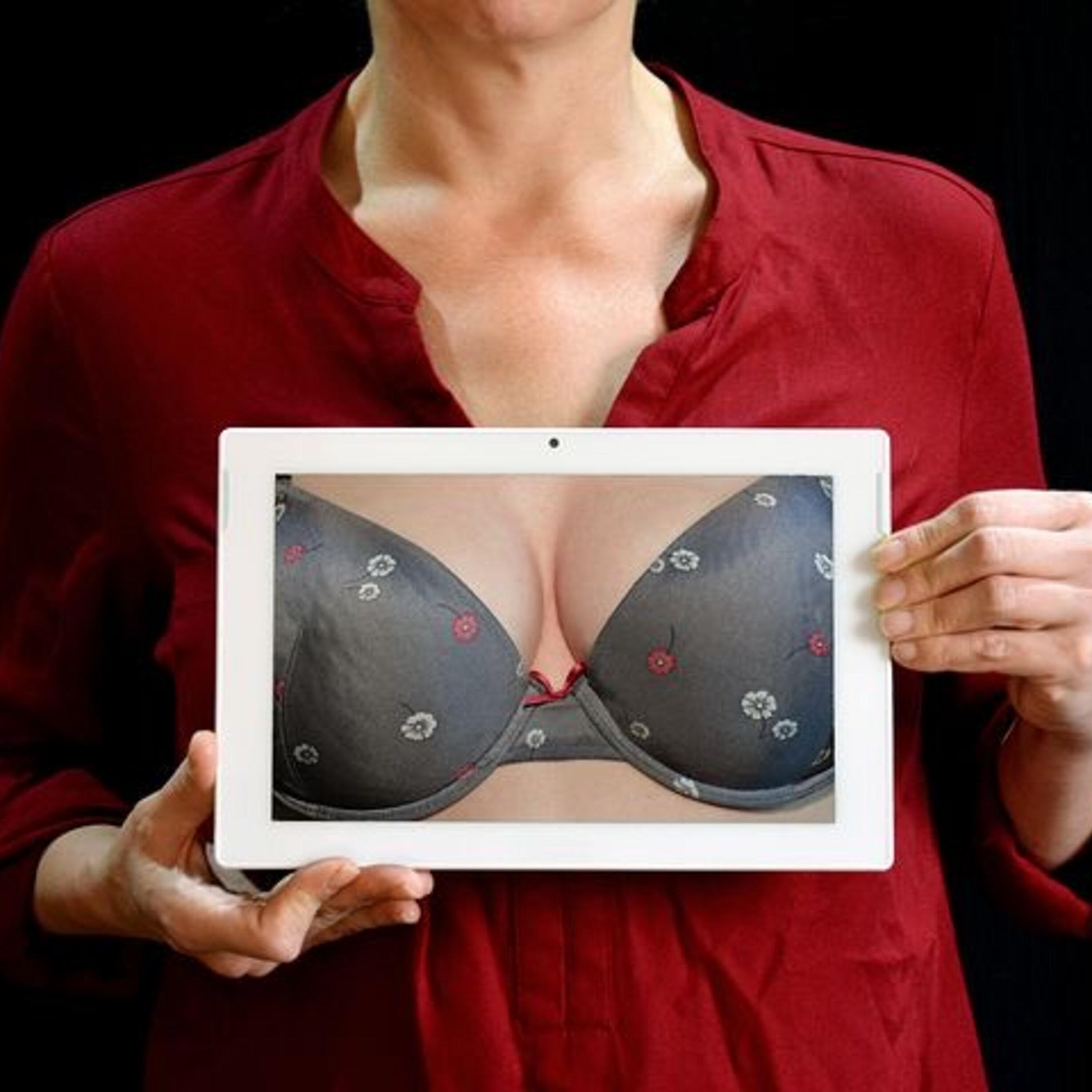 Going Flat, or Building New Breasts: Two Women’s Post-Mastectomy Stories