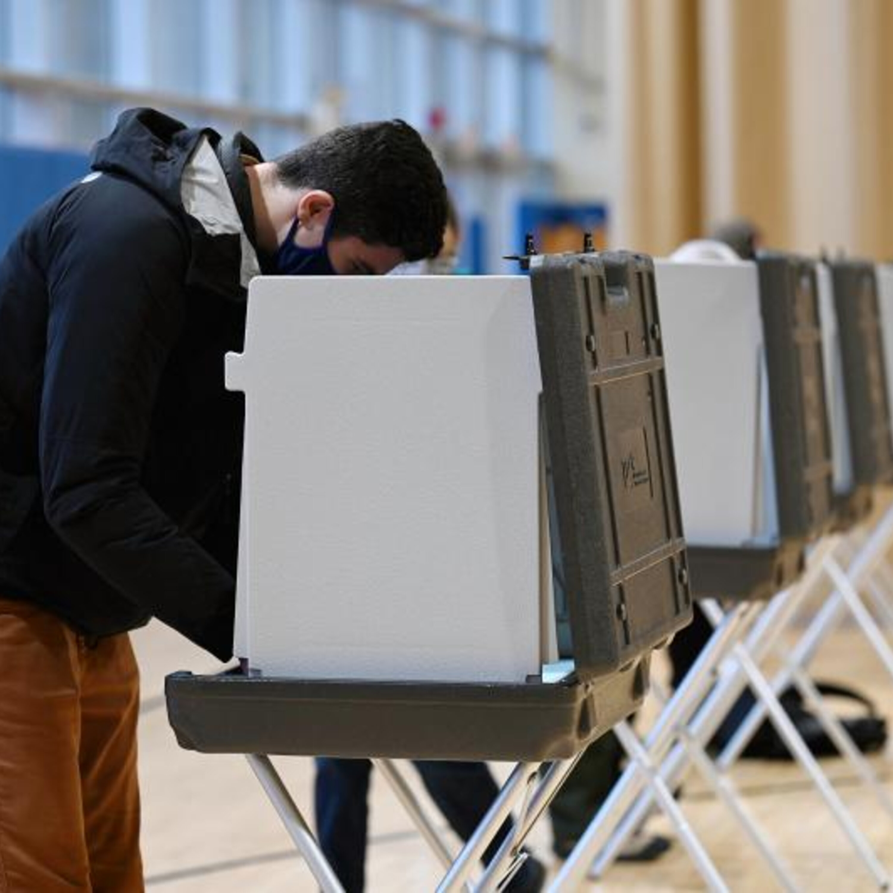 The Wheelhouse Counts The Ballots: 595,001... 595,002... 595,003...