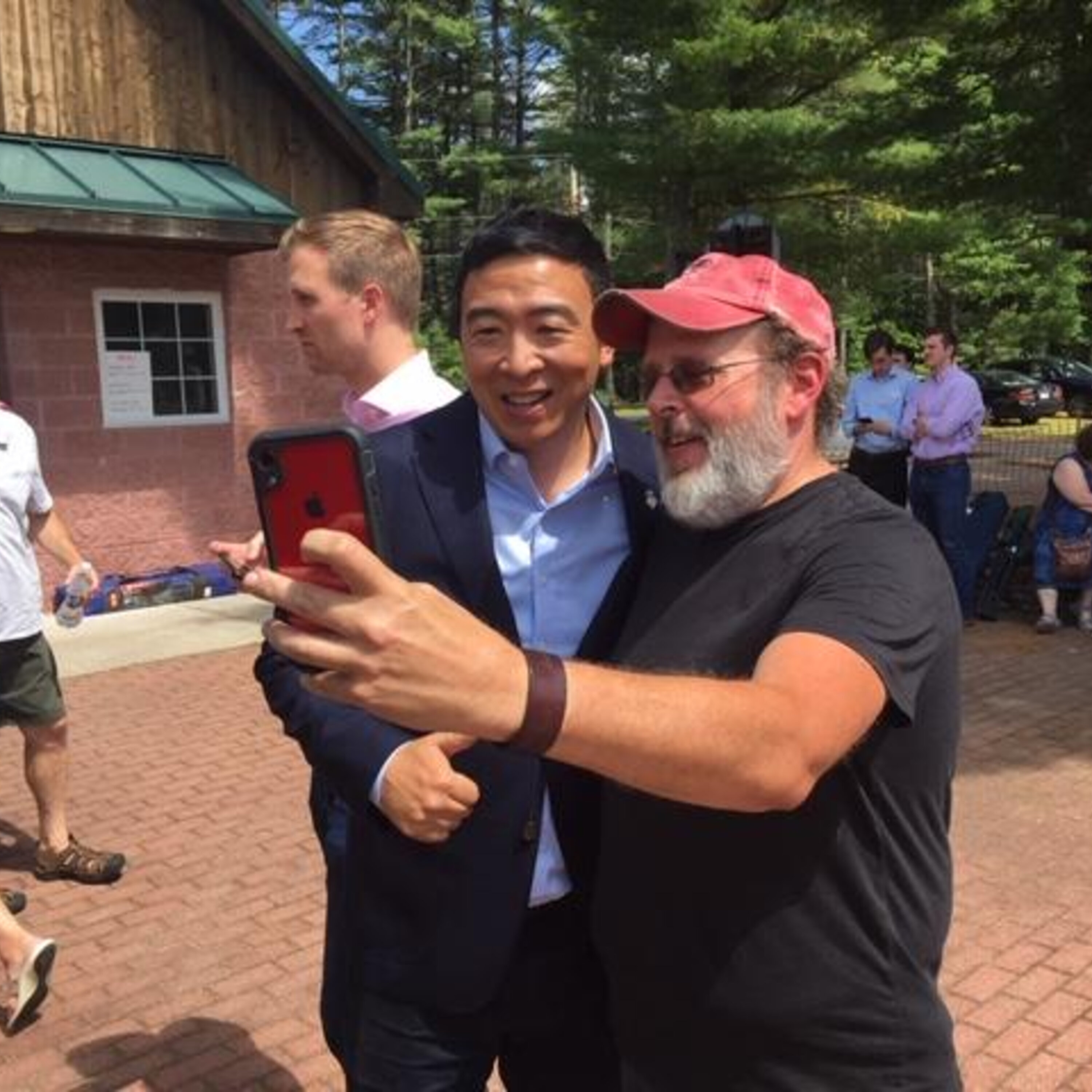 Episode 160: On The Campaign Trail in New Hampshire; Seals In Cape Cod