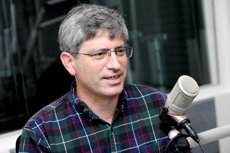 Exploring Our Biological Inheritance: Carl Zimmer On Heredity