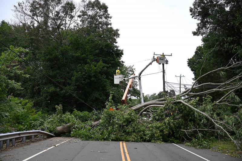 State Regulator Says Eversource Failed In Its Response to August Outages