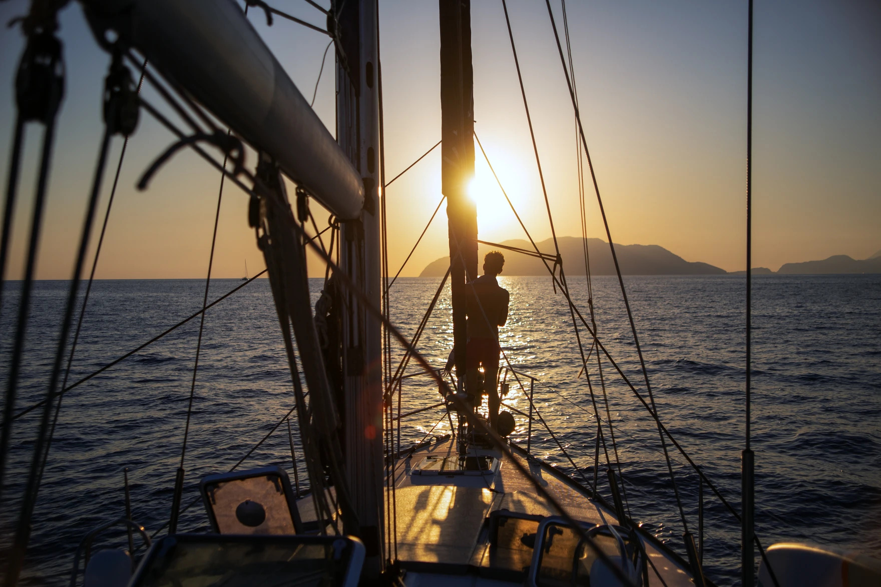 What draws these Connecticut adventurers to the sea?