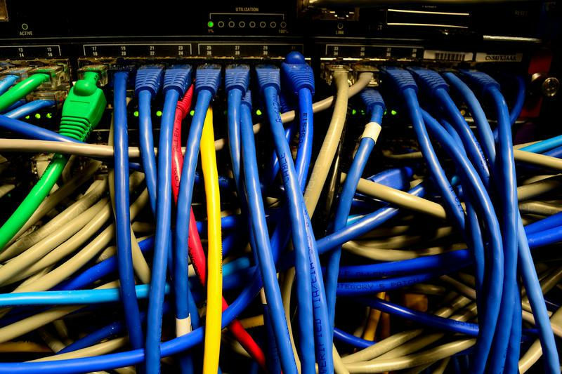 Connecticut High-Speed Internet: Public or Private Utility? episode artwork