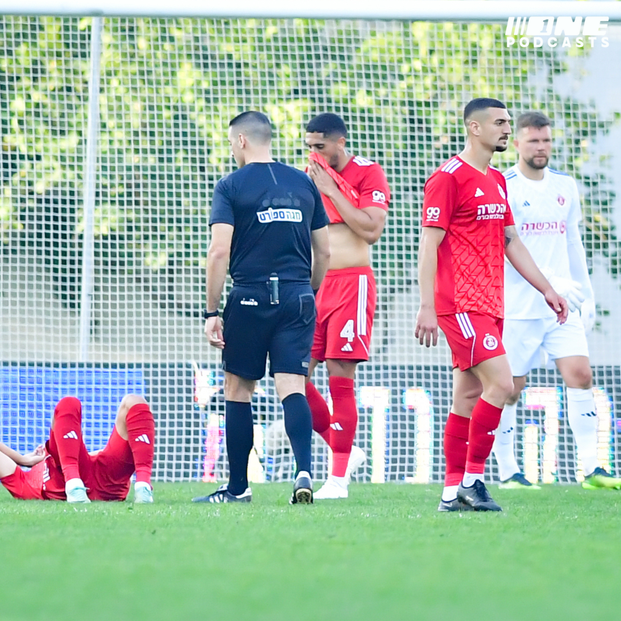 שחקני הפועל ת"א חייבים להתעורר ומהר, סכנת הירידה ממשית