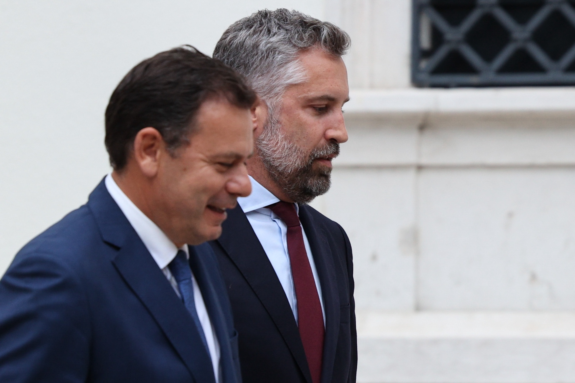 As diferenças entre as propostas da AD e PS