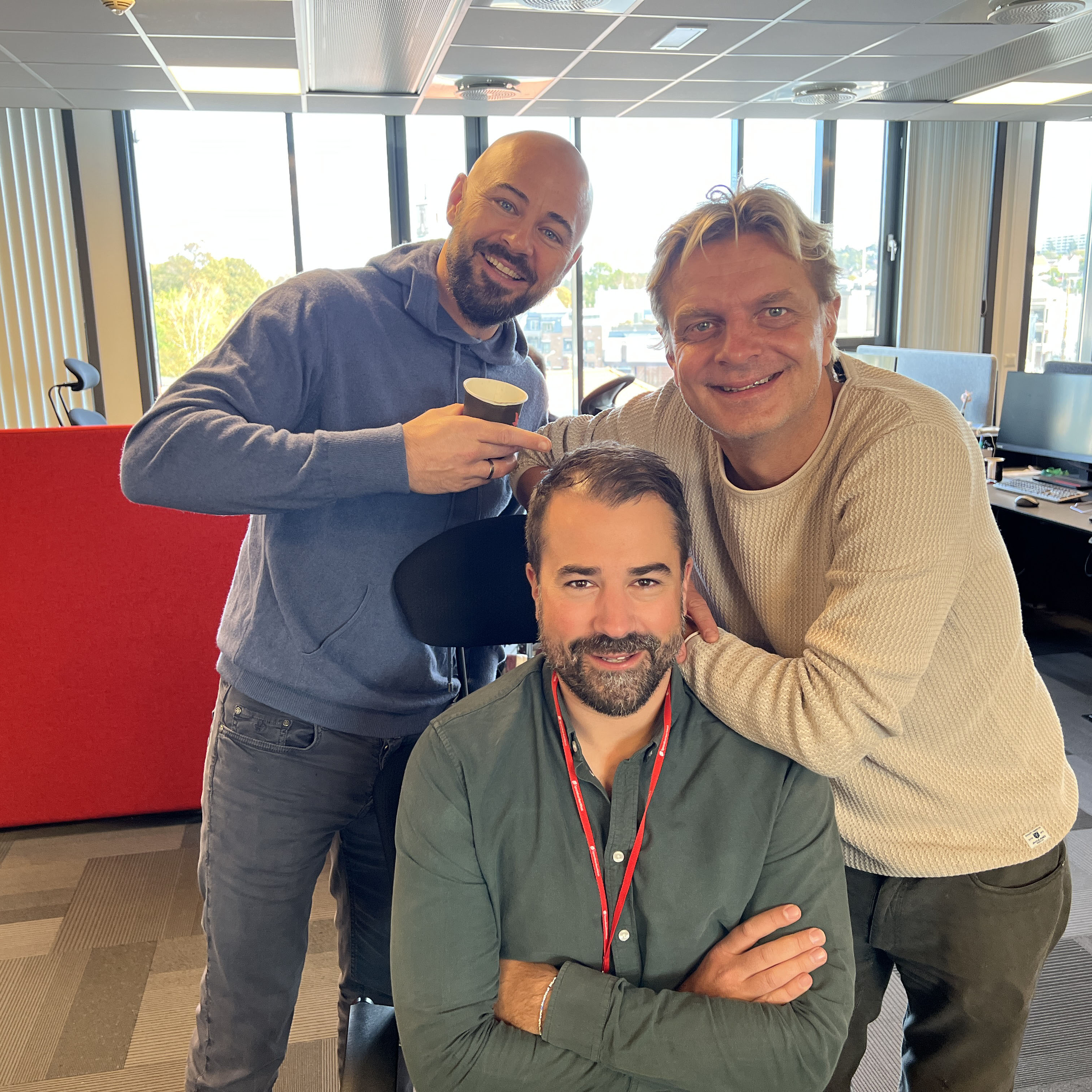 – Hvorfor skal det ikke deles ut åttere og niere? Er det kun i Champions League det er lov?