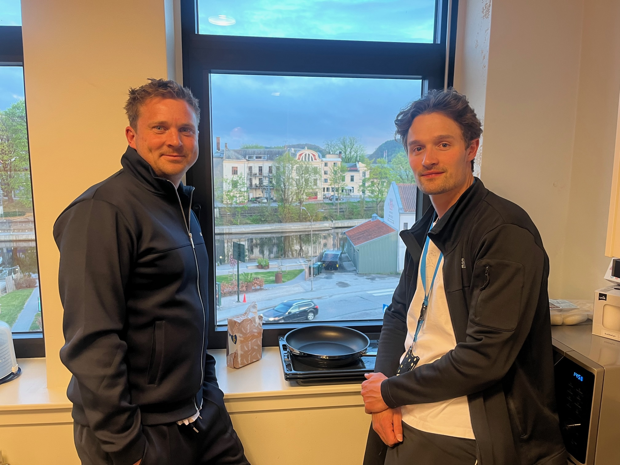 Potetgull, God Morgen Norge og Henriette Jæger på Bahamas