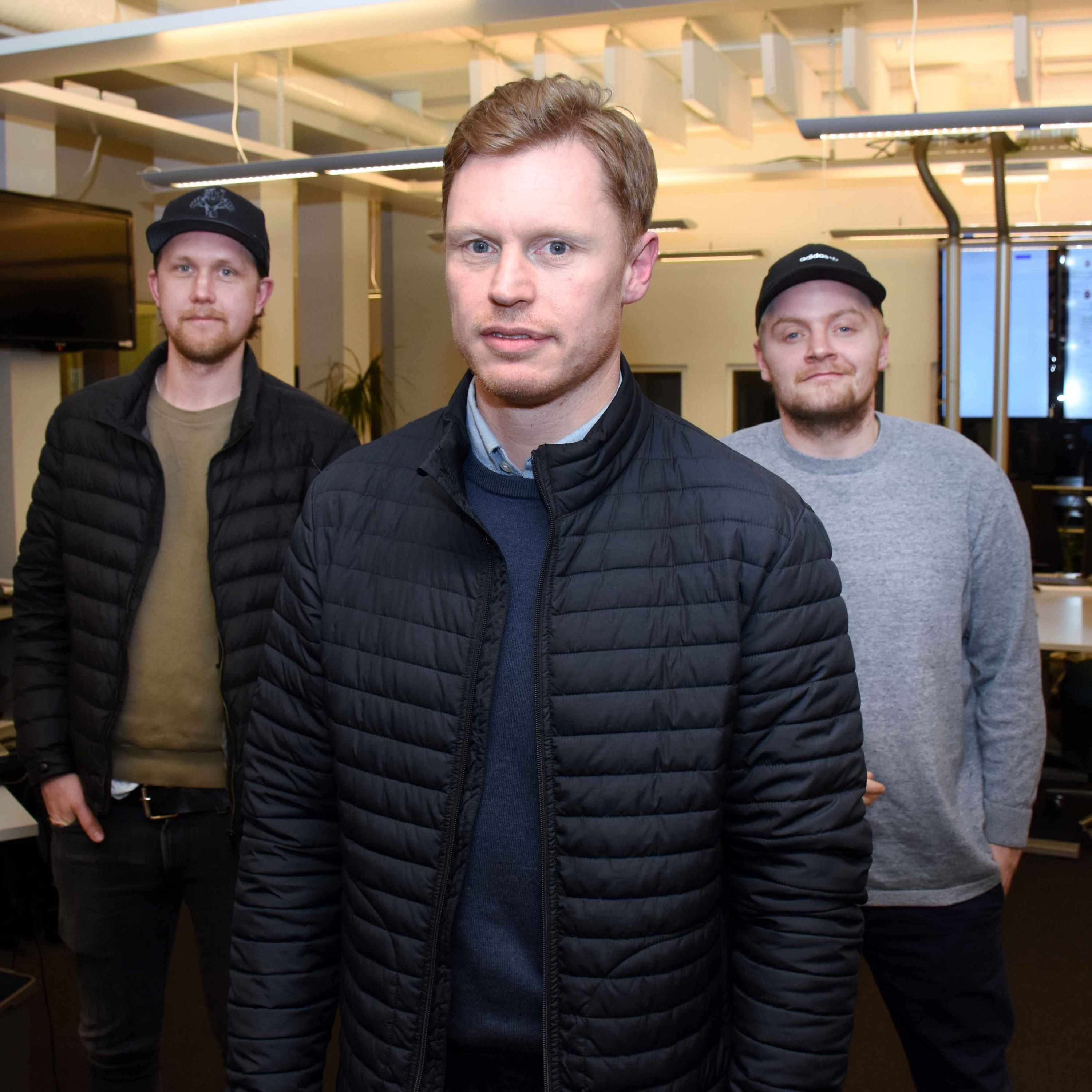 #53 (3) -  Mads Hansen