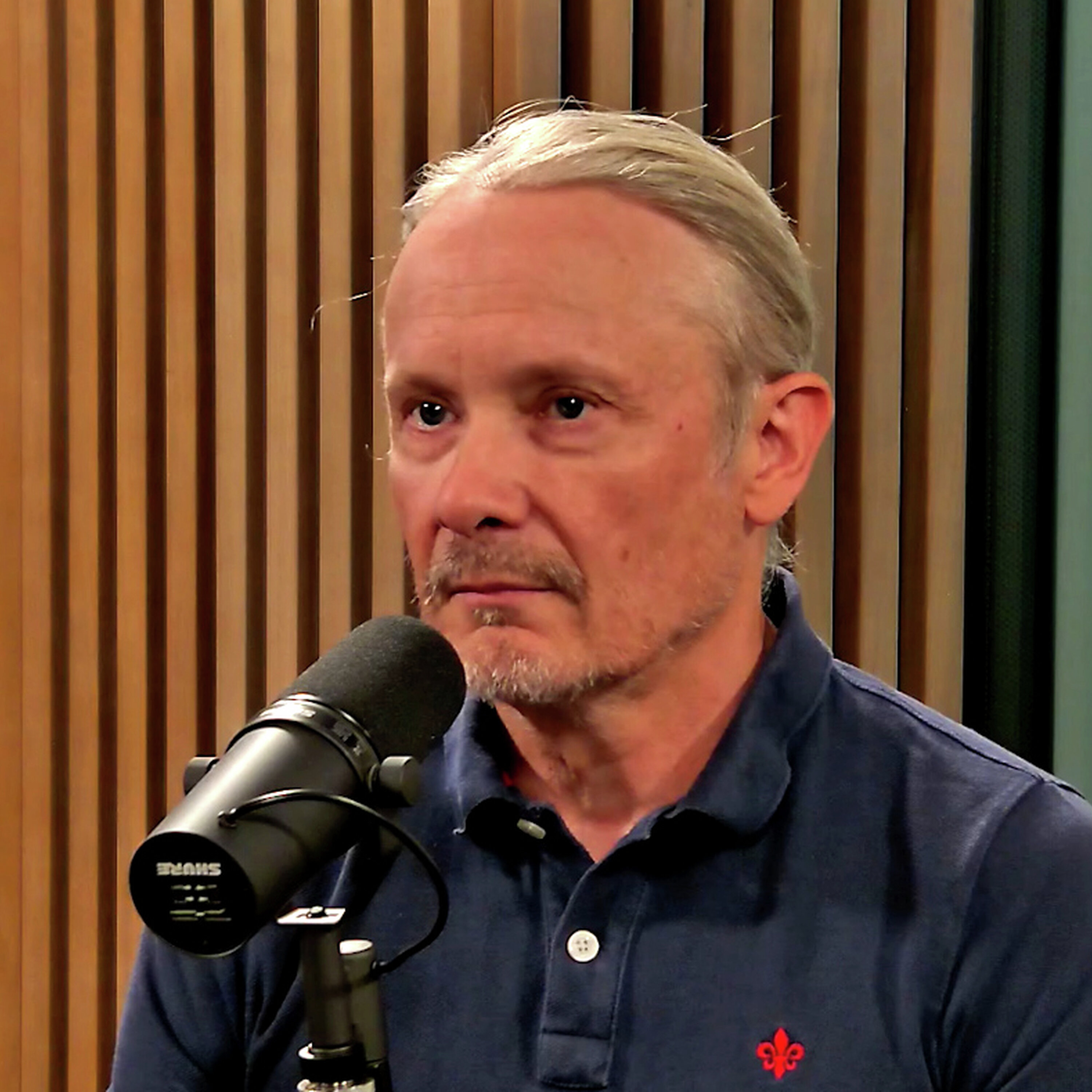 Stavrum & Eikeland Podcast: Sveits-milliardær i strupen på Støre og venstresiden Stavrum & Eikeland episode image