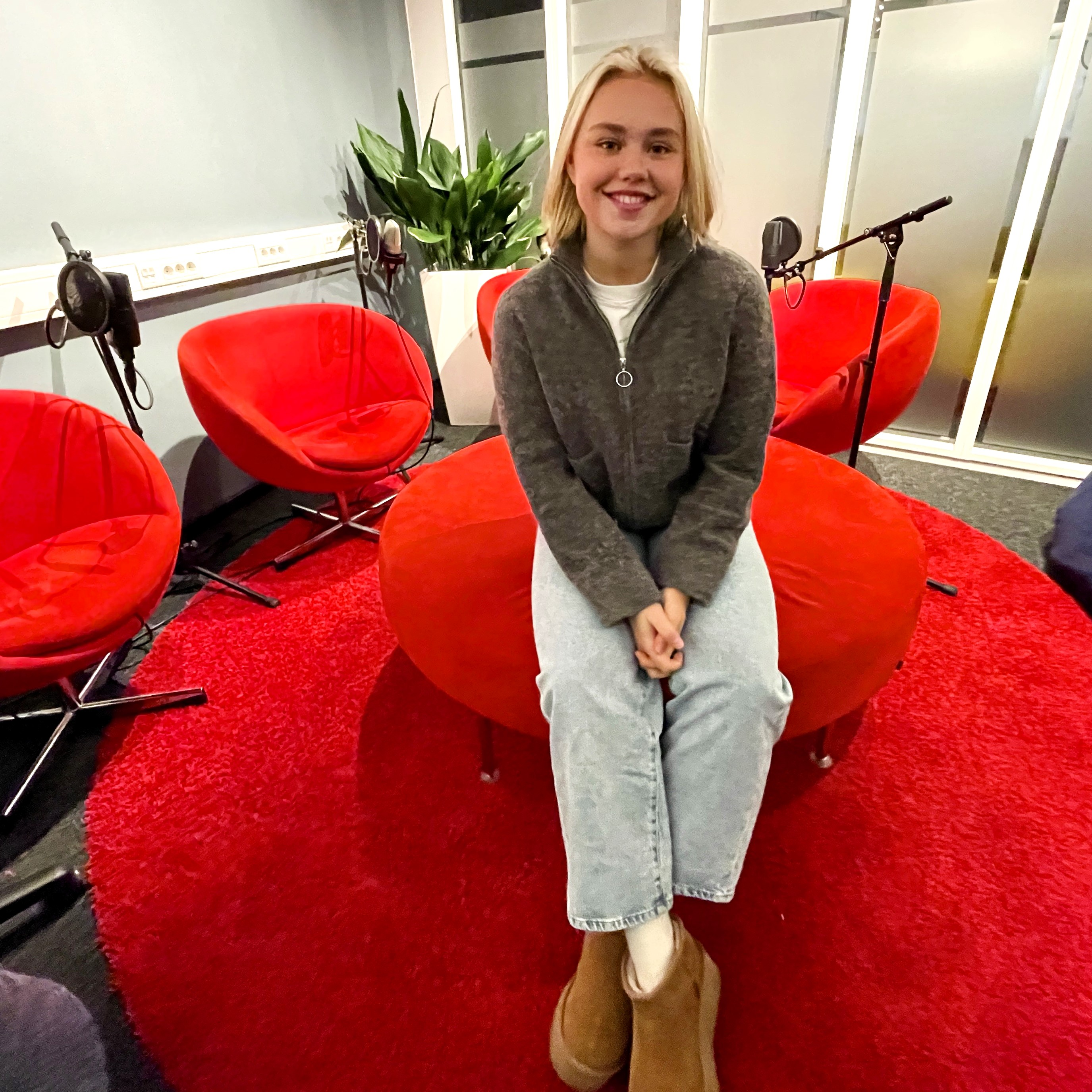 Slik snudde Mathea (17) motgangen: – Det tøffeste året i livet mitt episode artwork