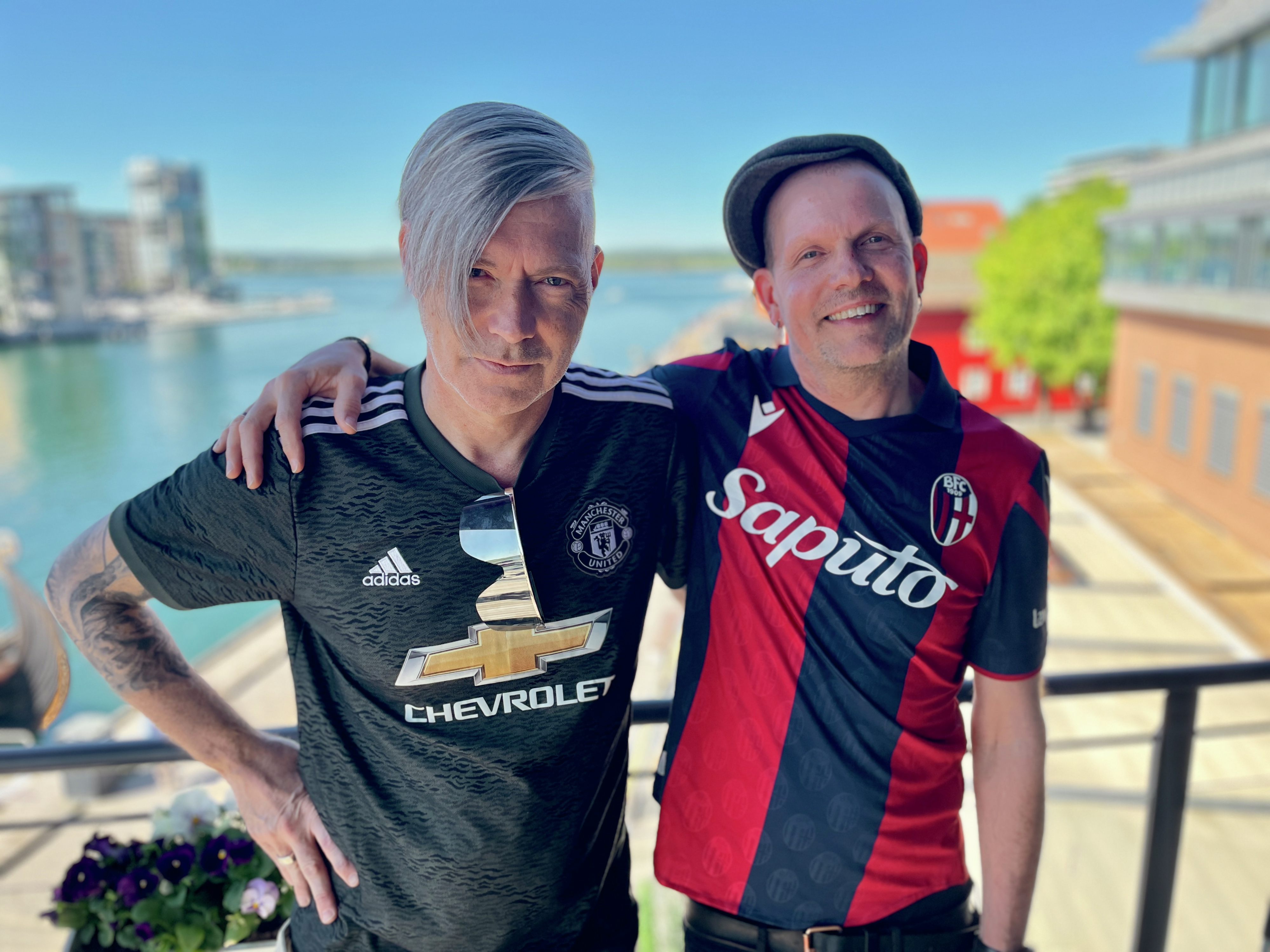 Seigmen-gutta i studio: – Vi elsker rock og fotball episode artwork
