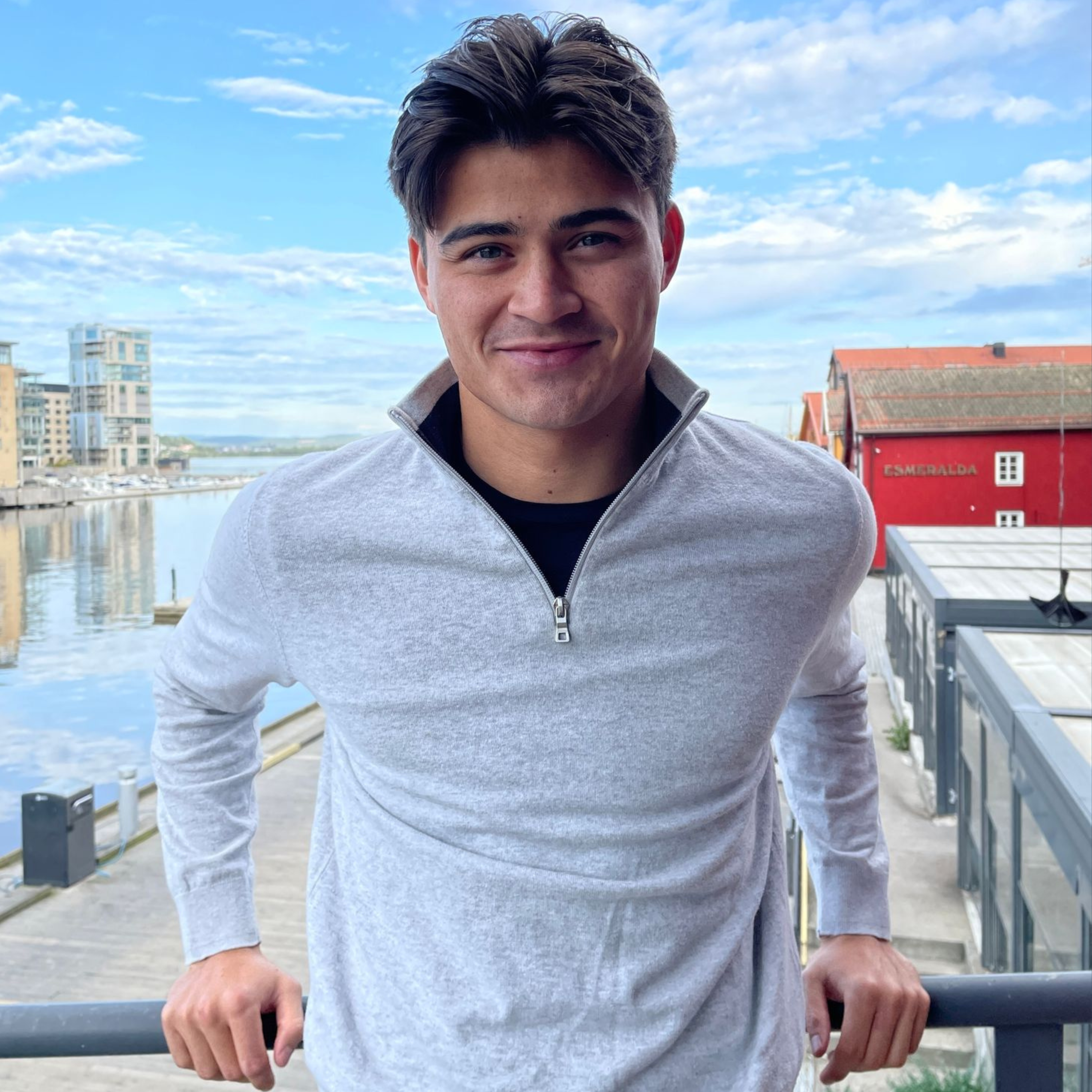 Julius forlot foreldrene i USA som femtenåring: – Jeg savnet Norge veldig episode artwork