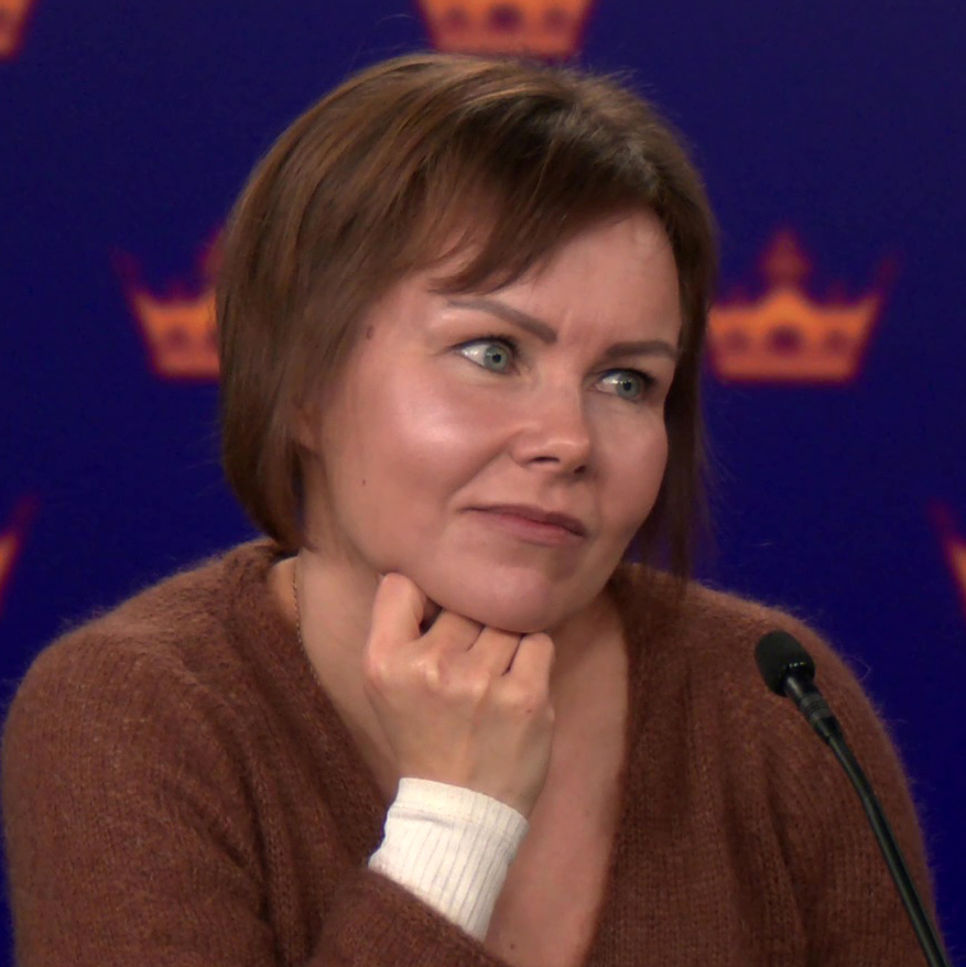 – Kronprins Haakon skulle bare sagt at nå slutter vi med dette tullet episode artwork