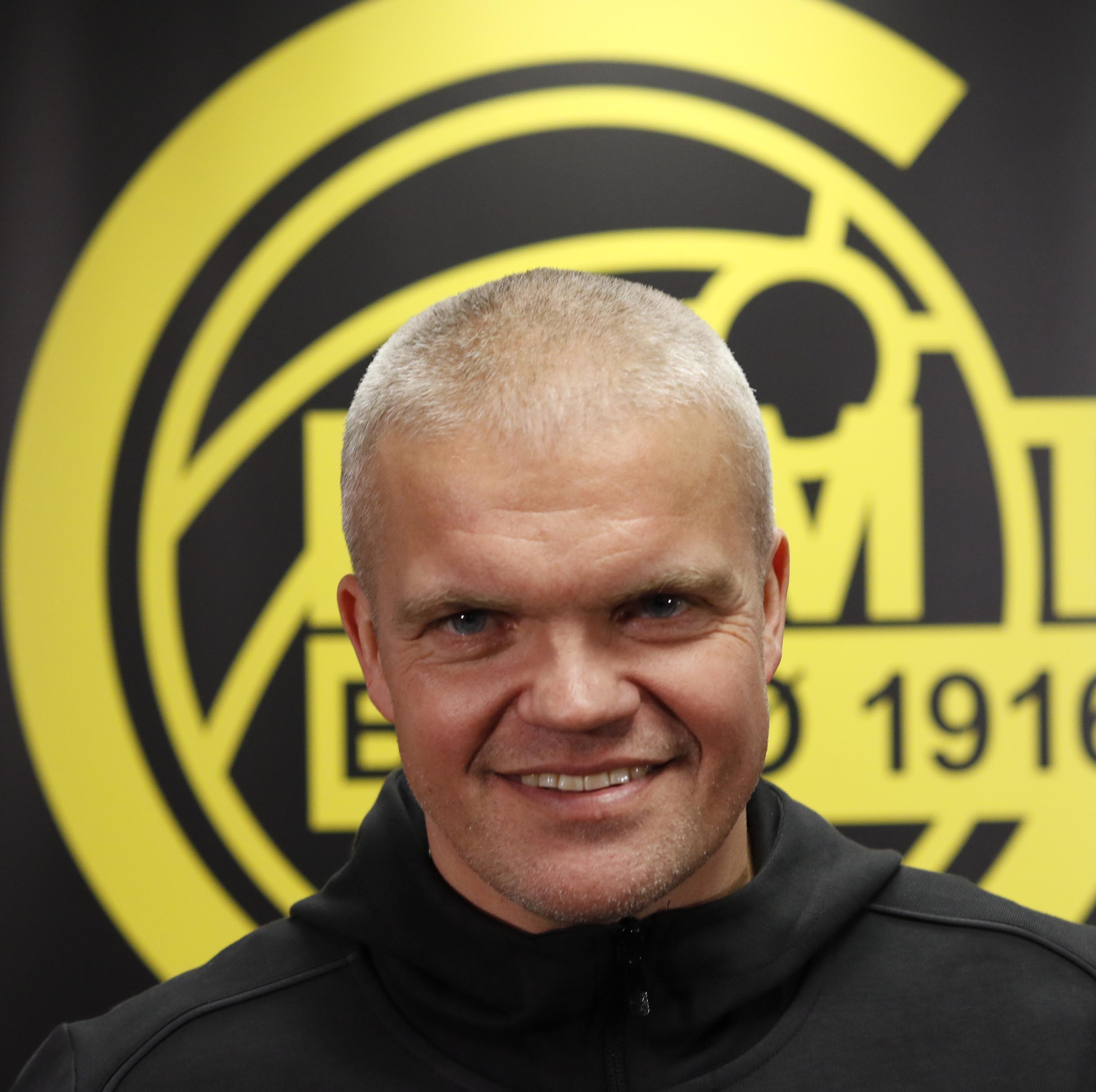 Sjokkovergangen til Gaute Helstrup: - Han har kanskje fått vel mye tyn